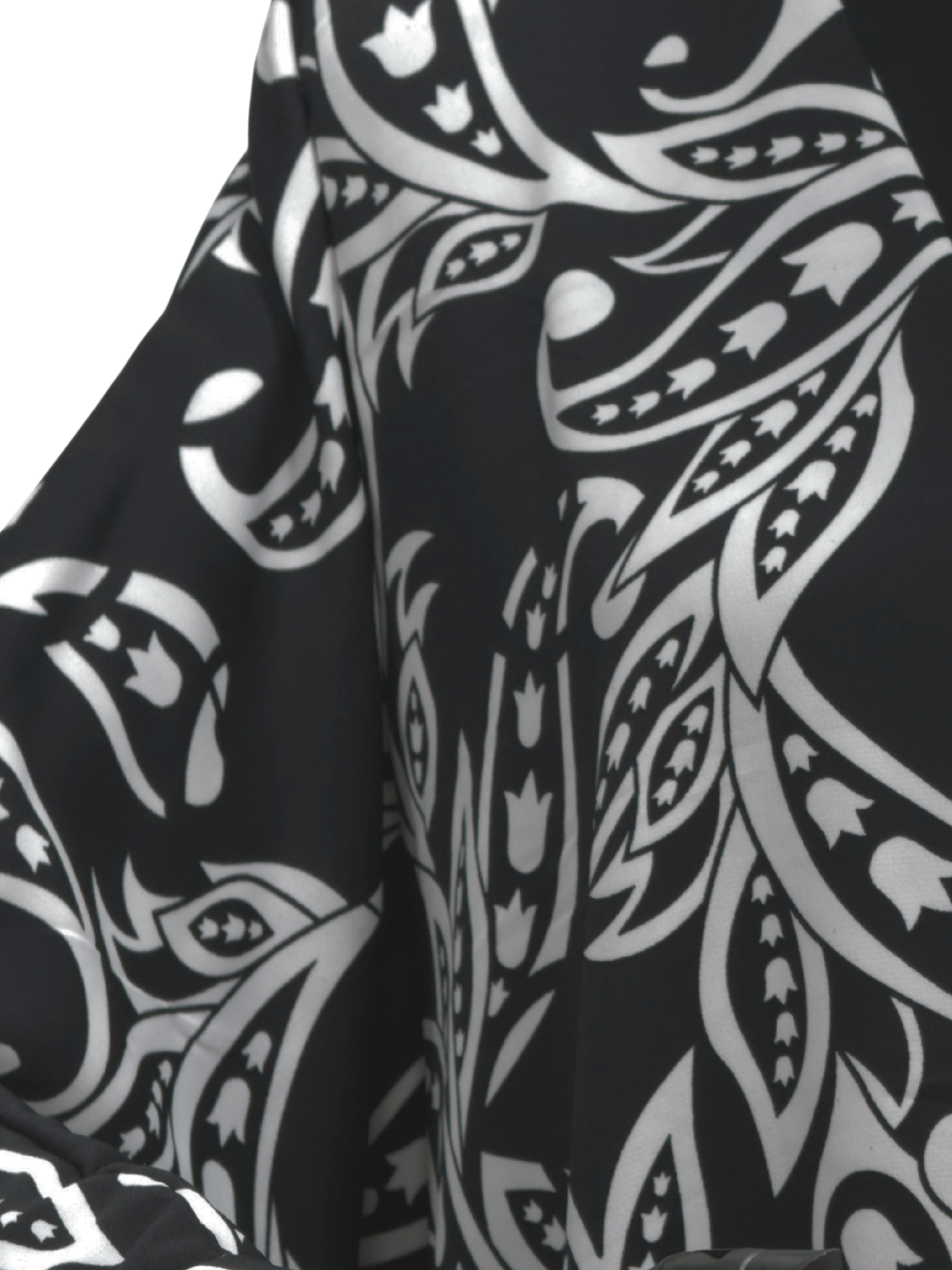 ZW 403 Black & White Daraa Outfit | Bold Contrast Printed Daraa for Women