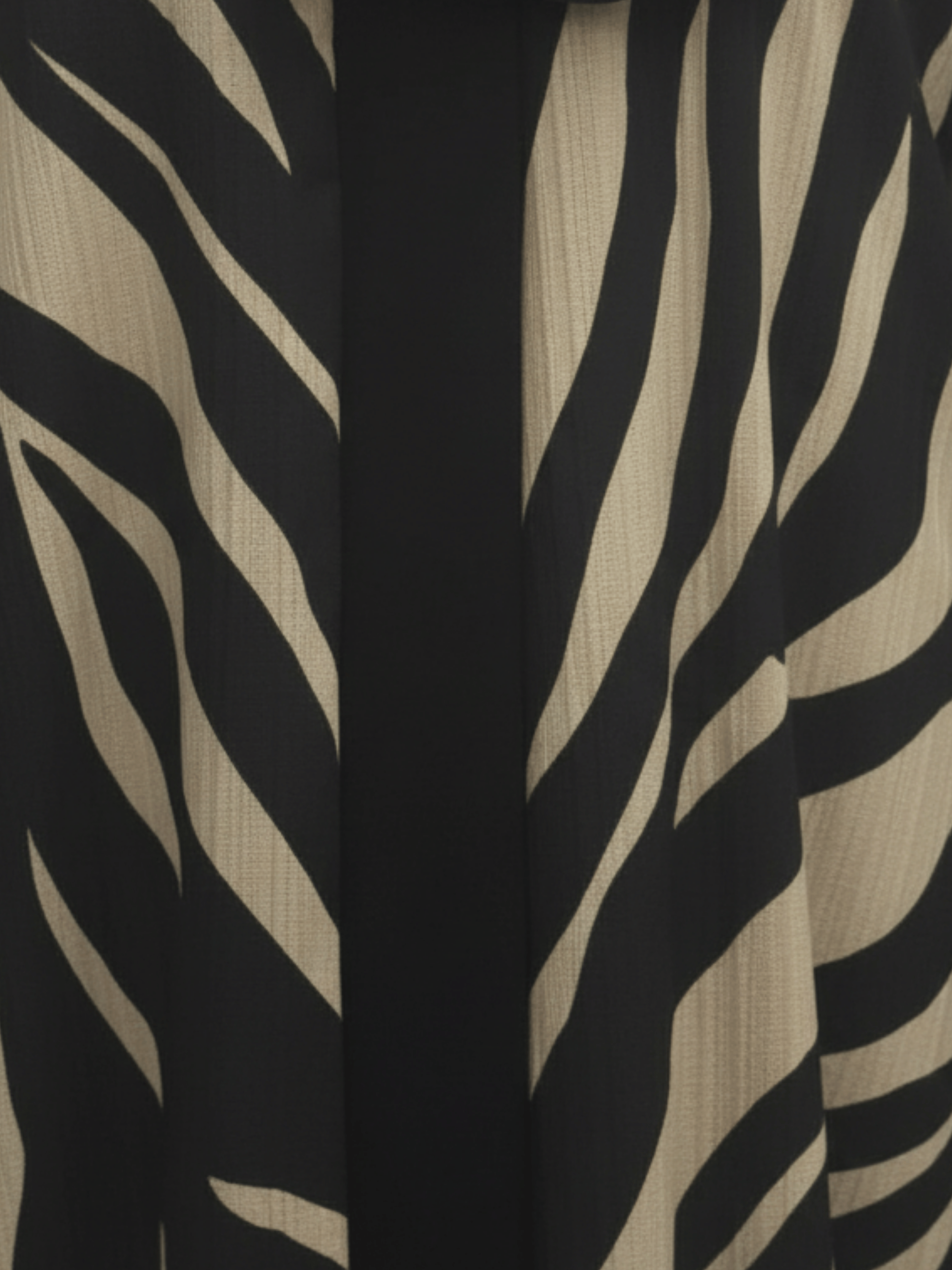 ZW 405 Beige & Black Daraa Outfit | Bold Striped Contrast Daraa for Women
